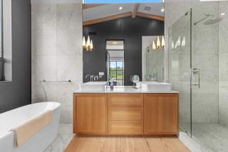 New Listing Venice Villa by Colby & Conrad - 5