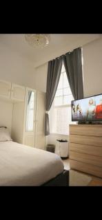 Heart of Notting Hill - 2