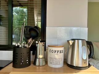 Studio tout confort dans la campagne aixoise - 1