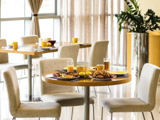 Ibis Abu Dhabi Gate - 9