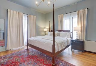 The 200 South St | King Rm 8 - 9