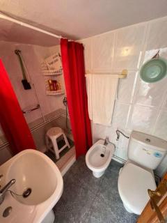 Brand new renovation ! - 5