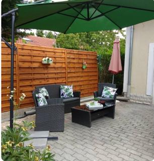 Heviz Holiday House - 1