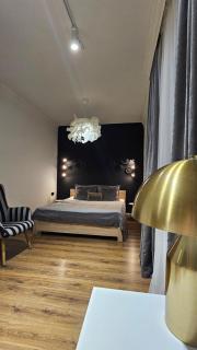 Black Room Apartment - Moekatsjeve - 3