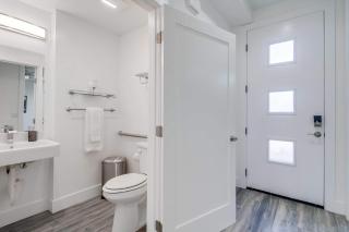 Park Blvd 302 - Newly Built - Spa - Central - 3