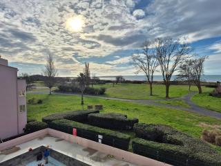 Amoureva E27, Vue mer, clim, piscine, parking - 4