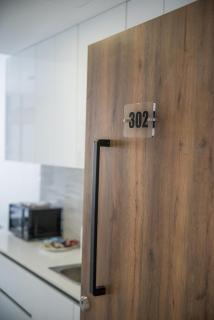 Seaview Quartz Suite in Mackenzie Larnaca - 4