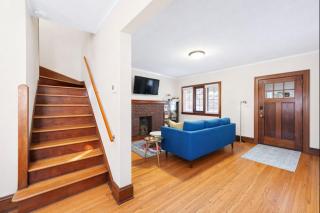 Tibet Twins 2 Retreat for 6 - 3