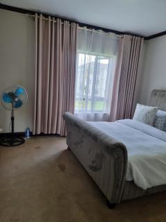 Modern Two Bedroom in Fourways Montecasino Sandton - 6