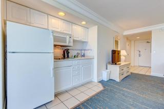 Daytona Beach Resort 811 - 2