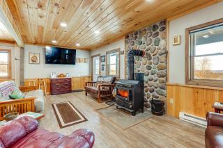 Panoramic Upstate Views Tranquil Home on 70 Acres - 0