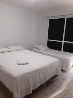 Atlântico Condomínio com 2 Qts Beira Mar - 2