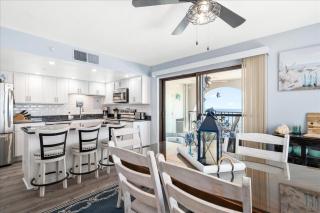 Gorgeous 2 Bedroom condo with outdoor pool and ocean views! - 4