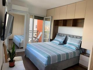 Romantic Penthouse with Mountains View - 1