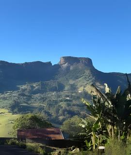 Yoyoma Cabin, Perfect Charming Getaway for Couples - 7