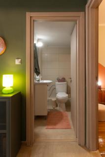 Stylish 3 bedrooms Apartment with Balcony in Central Thessaloniki - 2