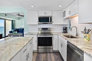 Newly Renovated 2 Bedroom Ocean Front Condo with Outdoor Pool! - 3