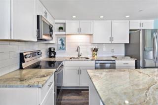 Newly Renovated 2 Bedroom Ocean Front Condo with Outdoor Pool! - 2