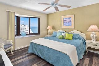 Newly Renovated 2 Bedroom Ocean Front Condo with Outdoor Pool! - 1
