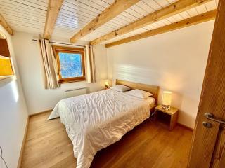 101 A Taveyanne 10pax - 2