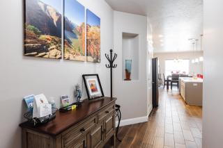 Zion Village Resort 415 Private Hot Tub, Ping Pong Table, and Community Pool access - 3