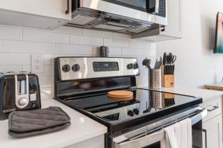 Lux Studio Apt - Rooftop - 5 mins to The Fillmore - 3