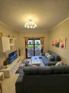 Sahl Hasheesh Finest Chalet - Gravity resort beachfront family 2 bedroom - garden pools view waterpark NON EGYPTIAN ONLY - 6