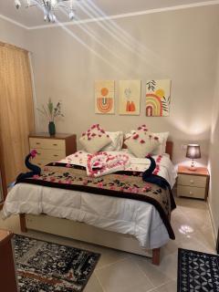 Sahl Hasheesh Finest Chalet - Gravity resort beachfront family 2 bedroom - garden pools view waterpark NON EGYPTIAN ONLY - 3