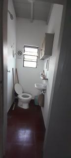 Casa de Huéspedes Muñiz sobre parque de 1000m2, 1 dormitorio, 20m2 cubiertos, baño con ducha, pileta cilíndrica de 3x076 - 9