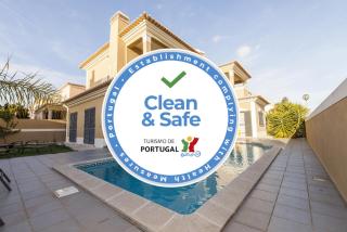 D09 - Porto de Mos Luxury Villa - 0