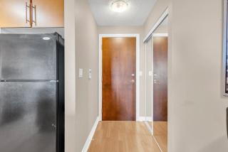 2 bedroom spacious apartment in Mississauga - 6