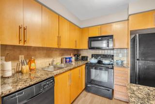 2 bedroom spacious apartment in Mississauga - 3