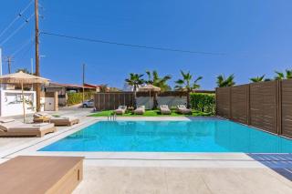 Villa Kamelia Seaside Breeze by Villa Plus - 4