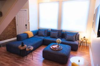 Bright and Hip 2BR Condo in Heart of Ohio City - 8