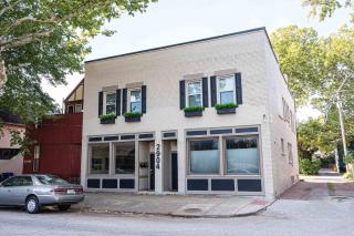 Bright and Hip 2BR Condo in Heart of Ohio City - 4