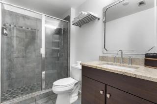 Knockout Loft- Near Plant Riverside - Savannah - 2