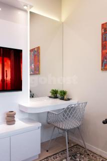 Shop del Sol Luxury 2 BR Apt w Resto, Pool & Gym - 5