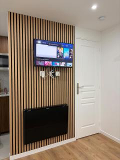 Studio Cosy refait à neuf - Métro et RER à 5min - 7