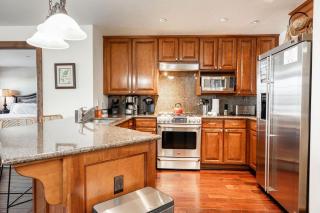 Ascent Residence 208 - 8