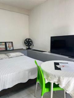 Quarto compacto no Centro de Foz - 9