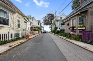 Fish & Ships on River Steps to Ocean, Blvd, Park - 2