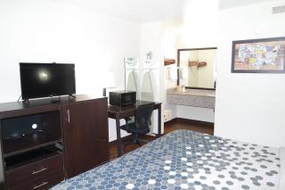 Travelodge by Wyndham North Charleston - 8