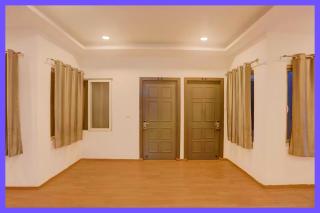 Bhoomika Premium Inn Near Railway Station - 4