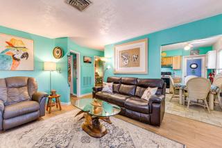 Pet-Friendly Bradenton Home 1 5 Mi to Cortez Beach - 2