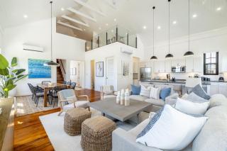 Casa Tamara and PoolClub at Mahogany Bay - 8