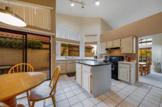 MARQUISE DR (Mary Ann) - 5