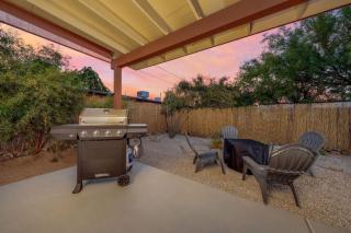 House & Casita, Large Group or Family, Sleeps 6+ - 3