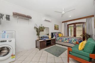 Close to Townsville Hospital and Uni - Unit A - 5