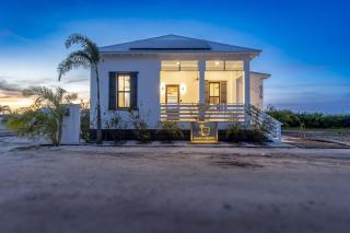 Sunset Serenity and PoolClub at Mahogany Bay - 6