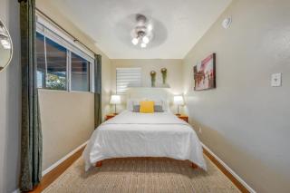 House & GH, Sleeps 10, Large Group or Family - 2